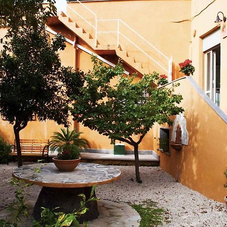 Il Giardinetto Guest House Civitavecchia Ngoại thất bức ảnh