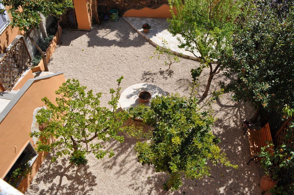Il Giardinetto Guest House Civitavecchia Ngoại thất bức ảnh