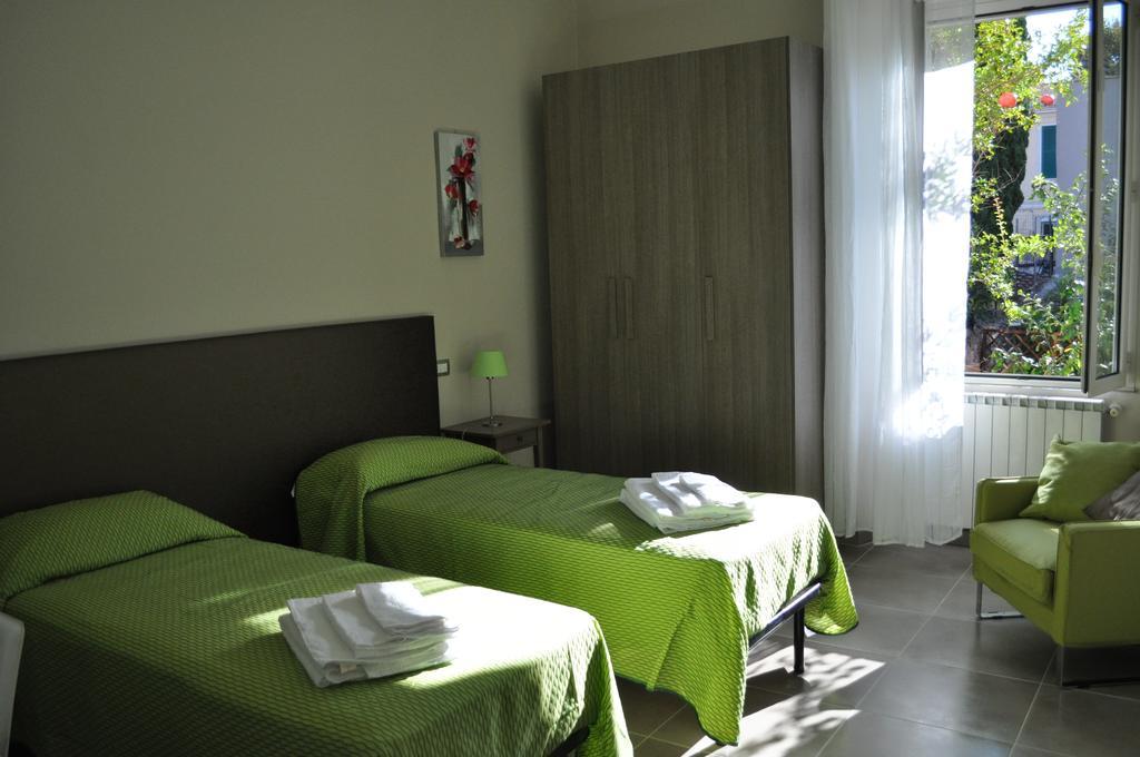 Il Giardinetto Guest House Civitavecchia Phòng bức ảnh