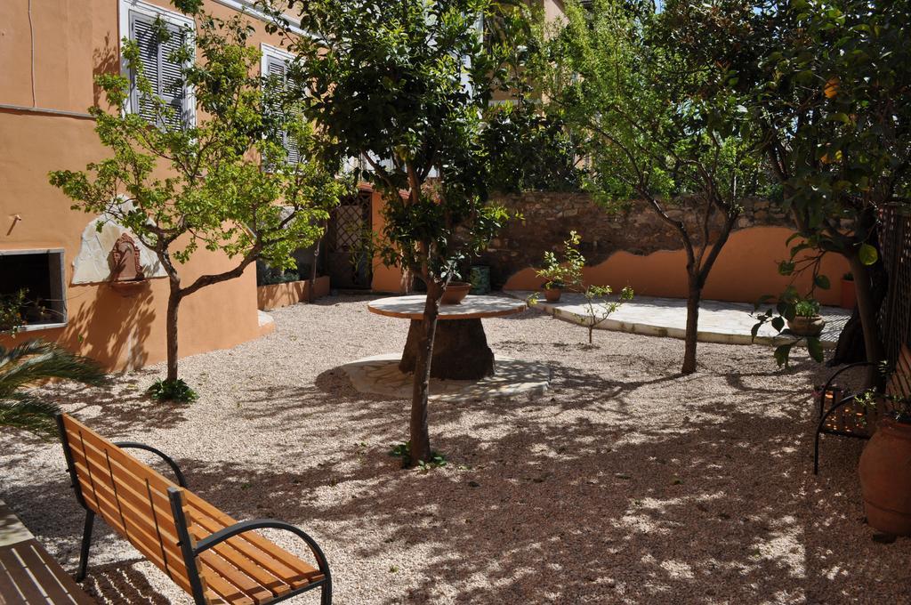 Il Giardinetto Guest House Civitavecchia Ngoại thất bức ảnh